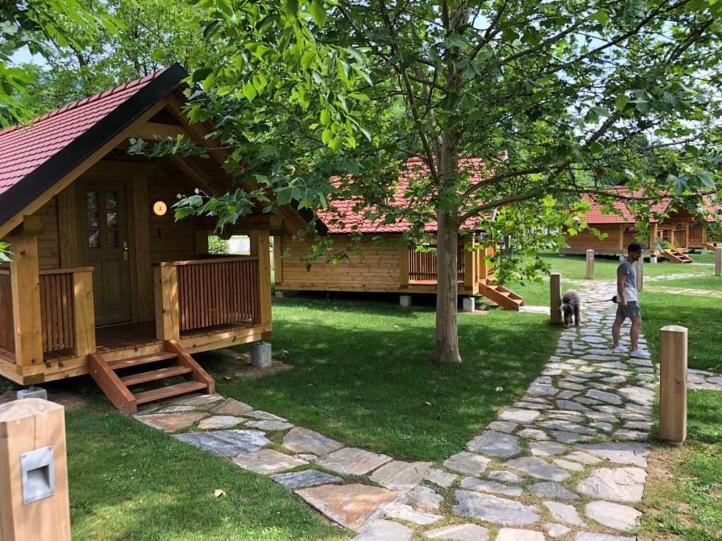 הוילה Camp Podgrad Vransko מראה חיצוני תמונה