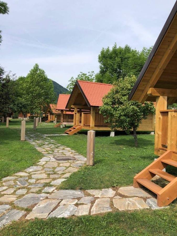 הוילה Camp Podgrad Vransko מראה חיצוני תמונה